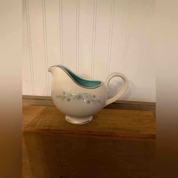 Small pitcher - Picture 2 of 3